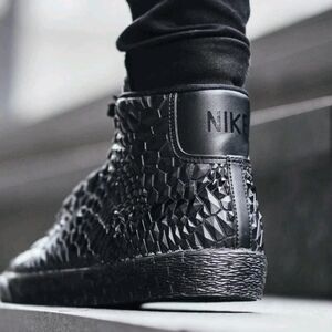 Nike Women Blazer Mid DMB Sneakers 807455-001 Snake Diamond Triple Black US 8